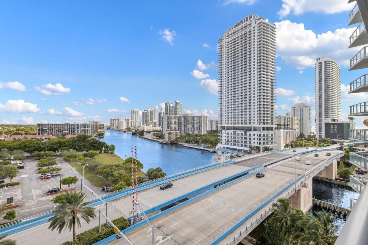 Beachwalk Resort Hotel Hallandale Beach Exterior photo